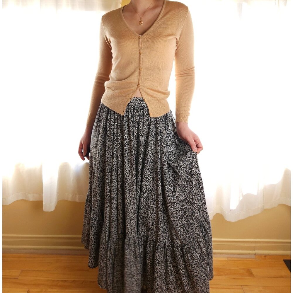 Vintage elastic waist flowy ruffle hem midi skirt, A line long skirt, maxi skirt
